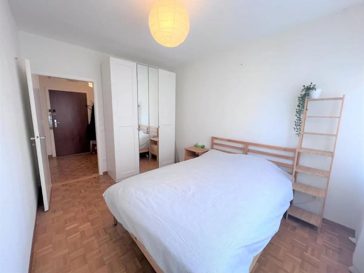 Appartement Spacieux Et Lumineux Aux Eaux-Vives Γενεύη