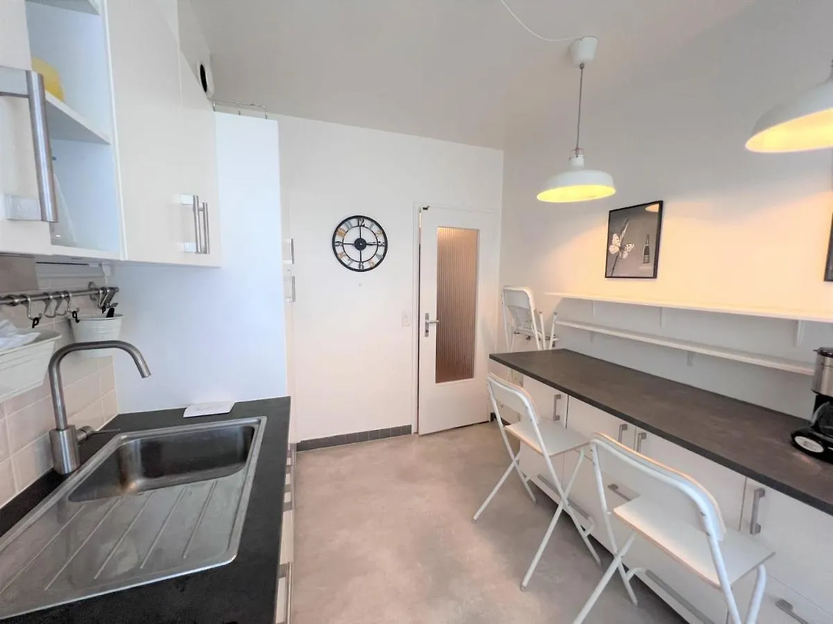 Appartement Spacieux Et Lumineux Aux Eaux-Vives Γενεύη